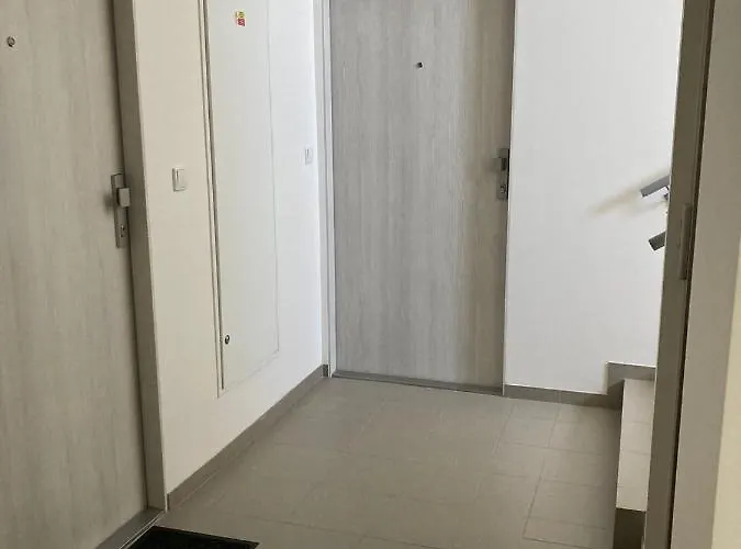 696 Pod Jestedem *